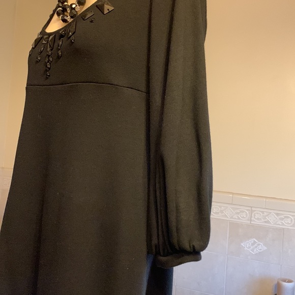 Karen Kane Dress - Picture 6 of 8